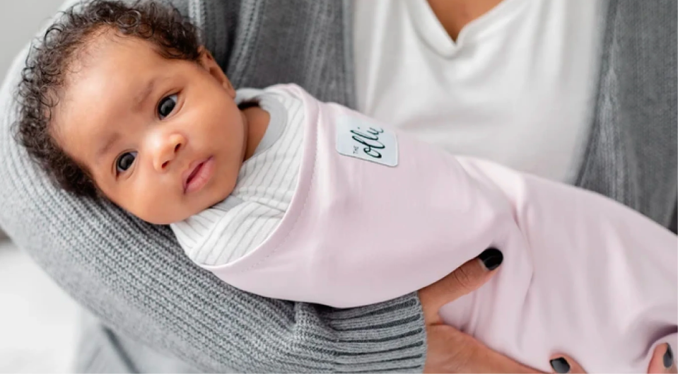 What to Wear Under a Swaddle (By Temperature)